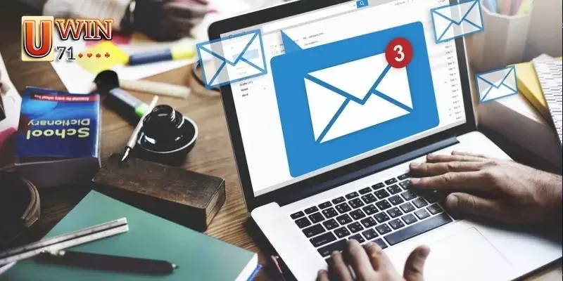 Hỗ trợ UWIN71 - Đồng hành cùng bạn trong mọi trải nghiệm chơi 3 Đội ngũ chuyên nghiệp luôn túc trực bên bạn